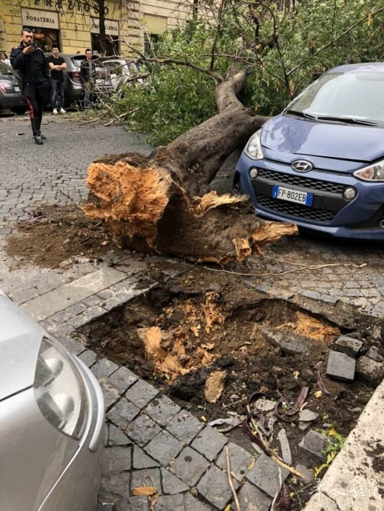 何方道友在此渡劫？狂风暴雨席卷意大利全境